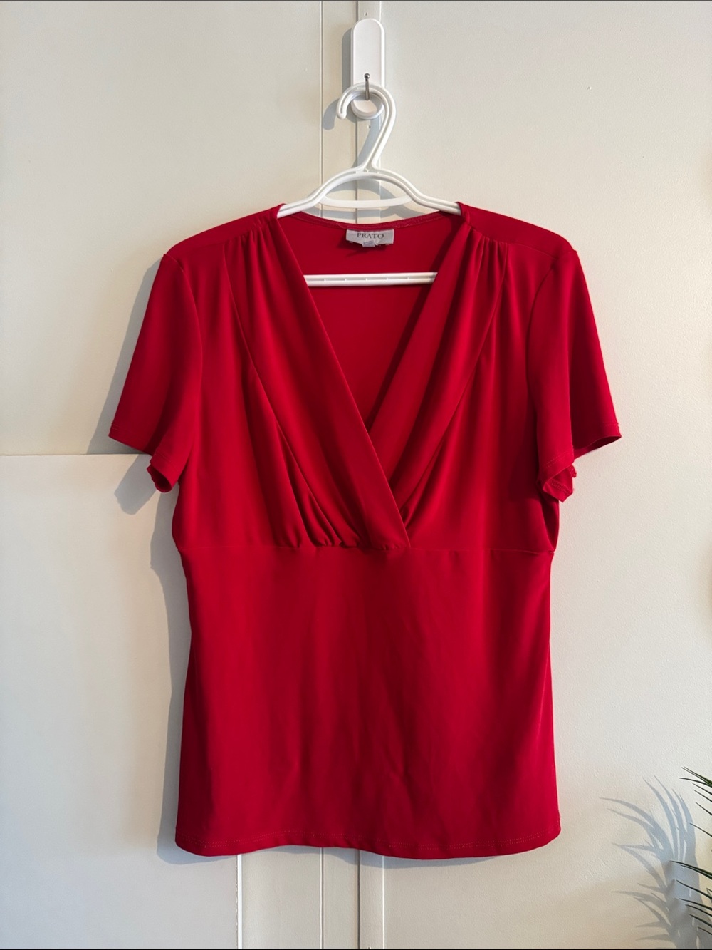 PRATO Chic Red Blouse L